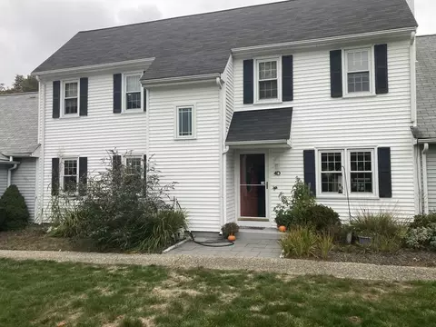 12 State Rd #4D, Plymouth, MA 02360