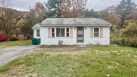 550 Rindge Rd, Fitchburg, MA 01420