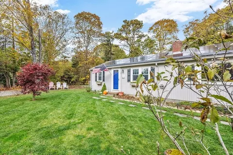 Exterior - 128 Lakeside Dr, Marstons Mills, MA 02648 photo 3 of 5