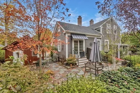 20 Auburn St, Chicopee, MA 01013 photo 29