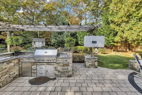 11 Teal Cir, Mashpee, MA 02649 photo 14