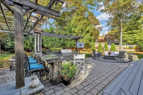11 Teal Cir, Mashpee, MA 02649 photo 13