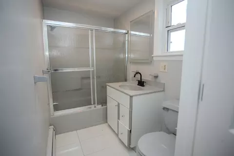616 Woodman St, Fall River, MA 02724 photo 16