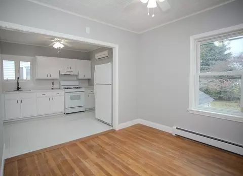 616 Woodman St, Fall River, MA 02724 photo 7