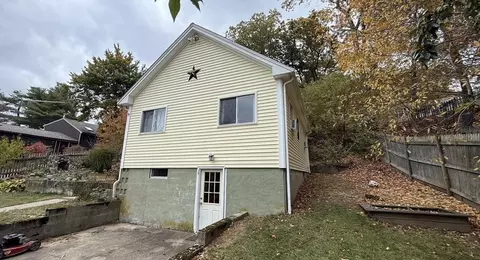 10 Fir Rd, Pembroke, MA 02359
