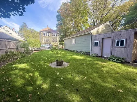730 School St, Webster, MA 01570 photo 3