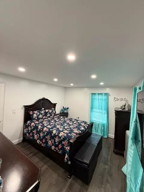 368-370 Eastern Ave, Springfield, MA 01109 photo 6