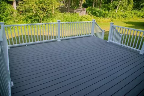 Exterior - 99 Crystal Brook Dr, Springfield, MA 01118 photo 3 of 5