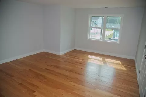 Bedroom - 99 Crystal Brook Dr, Springfield, MA 01118 photo 2 of 5