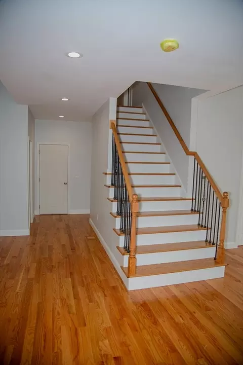 Entry Way - 99 Crystal Brook Dr, Springfield, MA 01118 photo 3 of 4