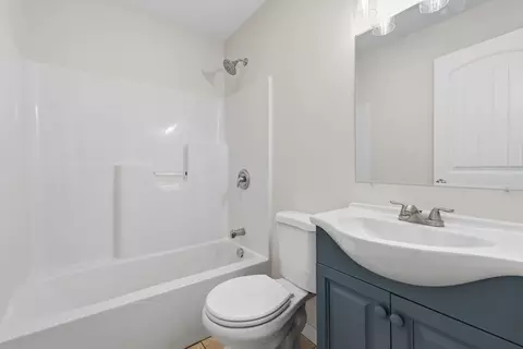 Bath - 13 Parkwood Dr, Wareham, MA 02571 photo 1 of 3