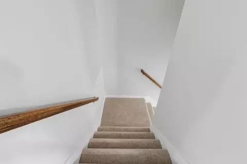Entry Way - 13 Parkwood Dr, Wareham, MA 02571 photo 3 of 3