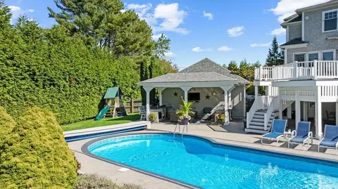 14 Summit Dr, Fairhaven, MA 02719 photo 6