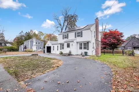 1606 Wilbraham Rd, Springfield, MA 01119