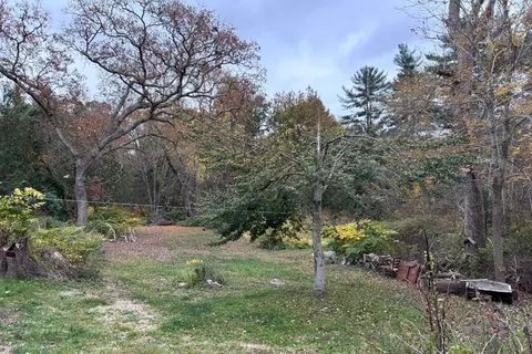 Exterior - 722 Main St, Wareham, MA 02571 photo 2 of 8
