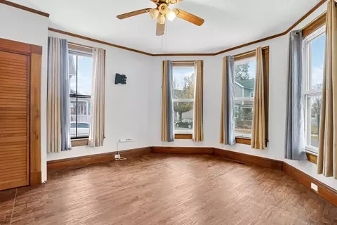 55 Florida St, Springfield, MA 01109 photo 10