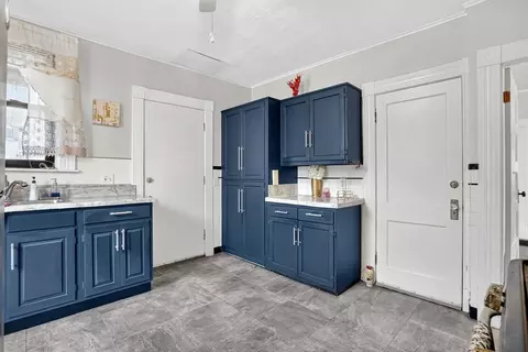 55 Florida St, Springfield, MA 01109 photo 18