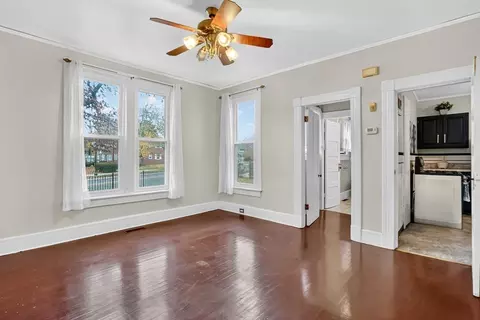 55 Florida St, Springfield, MA 01109 photo 13