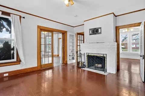 55 Florida St, Springfield, MA 01109 photo 9