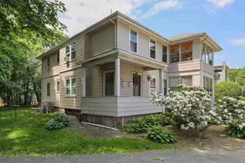 32-34 Rossmere St, Newton, MA 02460