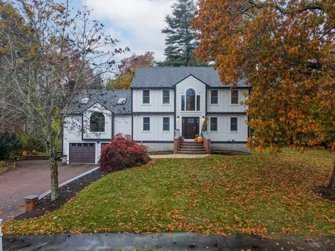 3 Sarafinas Way, Wilmington, MA 01887