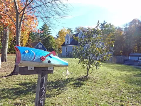 135 E Grove St, Middleboro, MA 02346