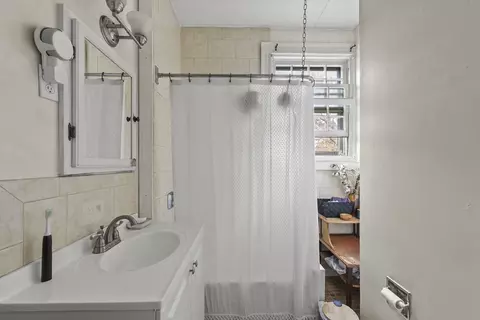 104 Appleton Ave, Pittsfield, MA 01201 photo 31