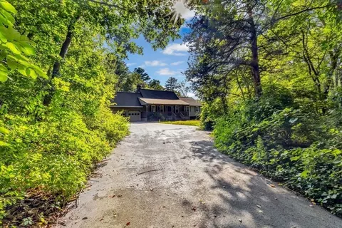 85 Fisher St, Medway, MA 02053