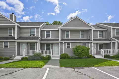 64 Sycamore Dr #64, Leominster, MA 01453