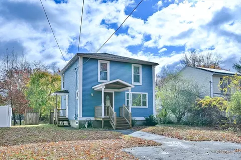 14 Colonial Rd, Webster, MA 01570