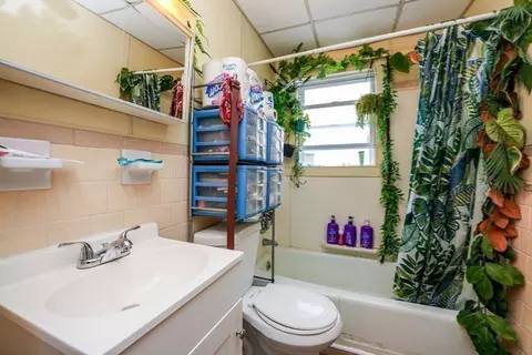 83 Jencks St, Fall River, MA 02723 photo 32