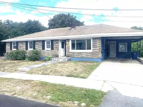 160 7th St, Leominster, MA 01453