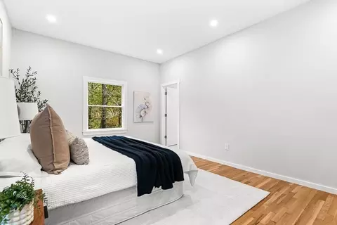Bedroom - 7 Cliff Rd, Wellesley, MA 02481 photo 3 of 8