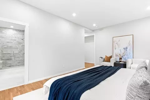 Bedroom - 7 Cliff Rd, Wellesley, MA 02481 photo 4 of 8