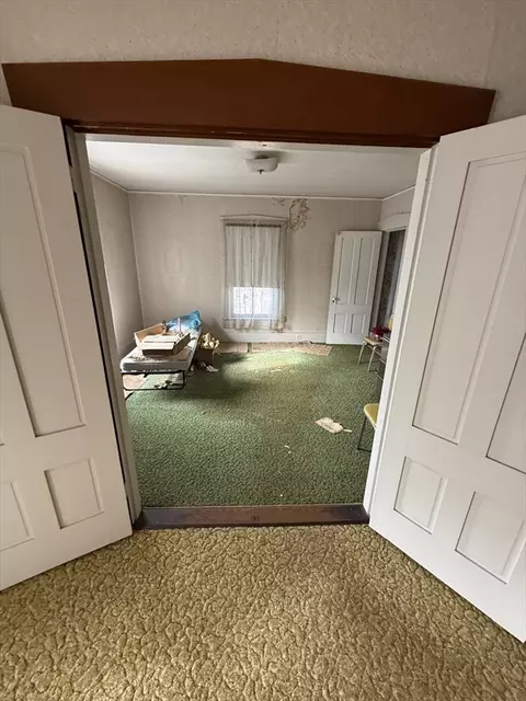 102 Mechanic St, Orange, MA 01364 photo 11