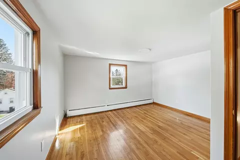 Bedroom - 3 Huron Ave, Worcester, MA 01605 photo 4 of 6
