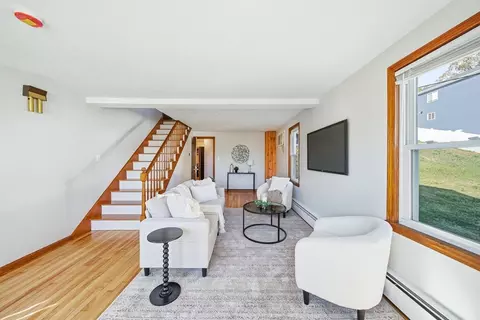Living - 3 Huron Ave, Worcester, MA 01605 photo 3 of 4