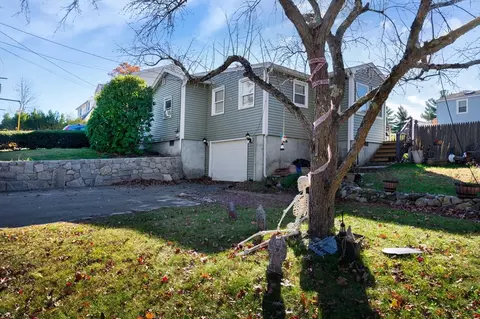 118 Beech St, Tewksbury, MA 01876