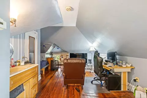 303 Florence St, Fall River, MA 02720 photo 30