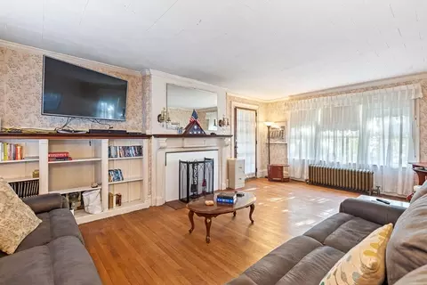 303 Florence St, Fall River, MA 02720 photo 8