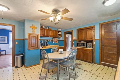 303 Florence St, Fall River, MA 02720 photo 17