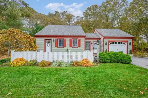 51 Bray Farm Rd N, Yarmouth, MA 02675