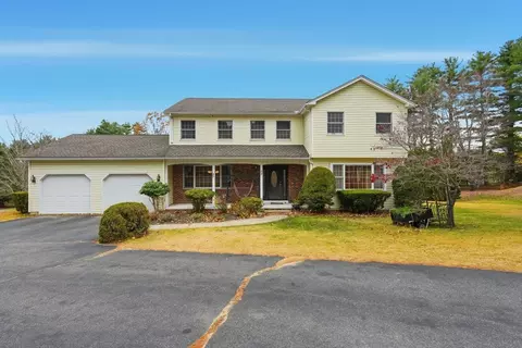 98 Mason St, Palmer, MA 01069