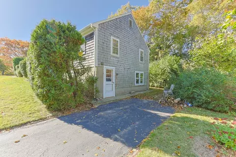 Exterior - 21 Compass Ln, Dennis, MA 02638 photo 3 of 10