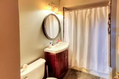 32 Blossom St, Worcester, MA 01609 photo 22
