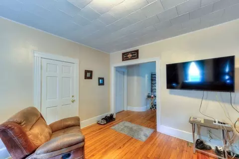 32 Blossom St, Worcester, MA 01609 photo 26