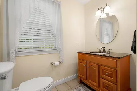 228 Common Ln, Beverly, MA 01915 photo 37