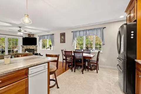 228 Common Ln, Beverly, MA 01915 photo 15