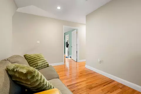 228 Common Ln, Beverly, MA 01915 photo 27
