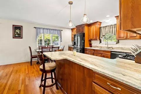 228 Common Ln, Beverly, MA 01915 photo 12